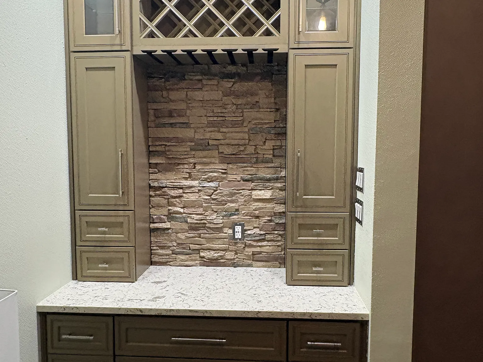 4 bed, 2443 sqft, $3,300 — Photo 1