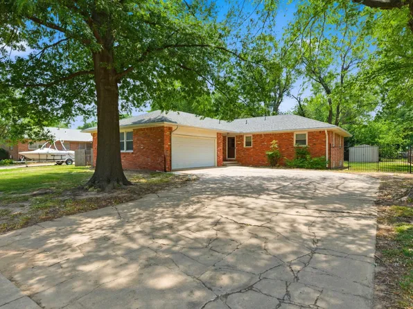 1556 N Timothy Ln, Wichita, KS 67212