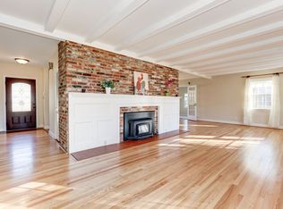 12918 Two Farm Dr, Silver Spring, MD 20904