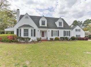 102 Dogwood Ln, Hamlet, NC 28345