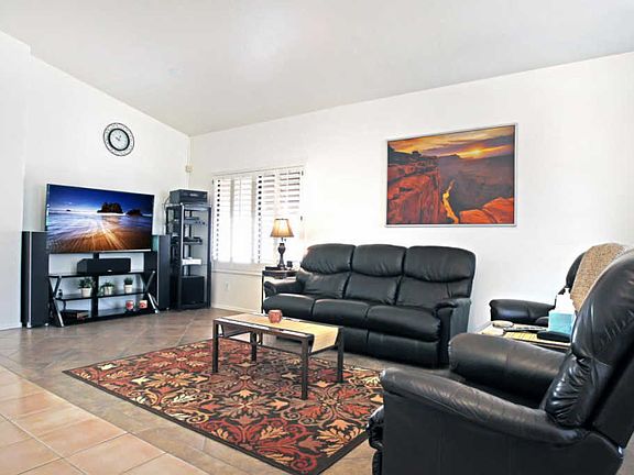 5th image of 1825 E Todd Dr