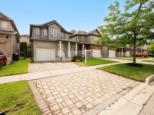 111 Parkvale Dr, Kitchener, ON N2R 1Z6