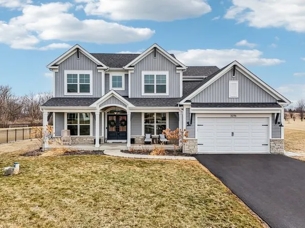 3276 Cornflower Way, Spring Grove, IL 60081