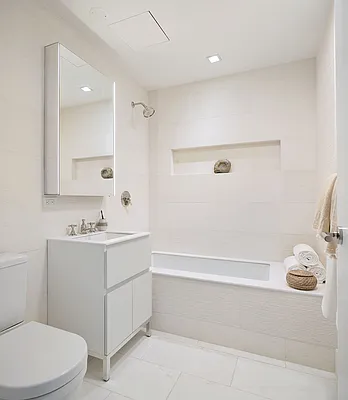 Sold by Compass | media 2