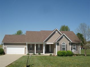 29 Black Hills Ct, Cecilia, KY 42724