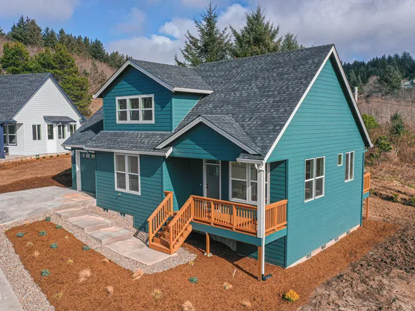 5835 Valhalla Dr, Neskowin, OR 97149