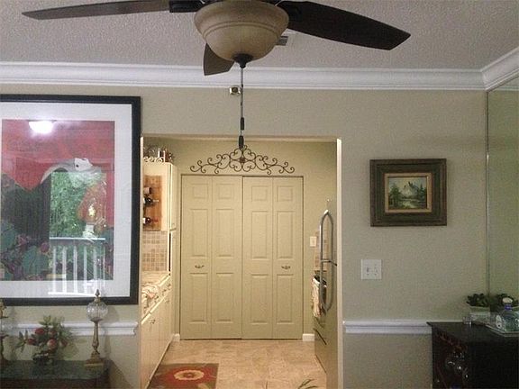 5th image of 402 Mill Pond Ct SE
