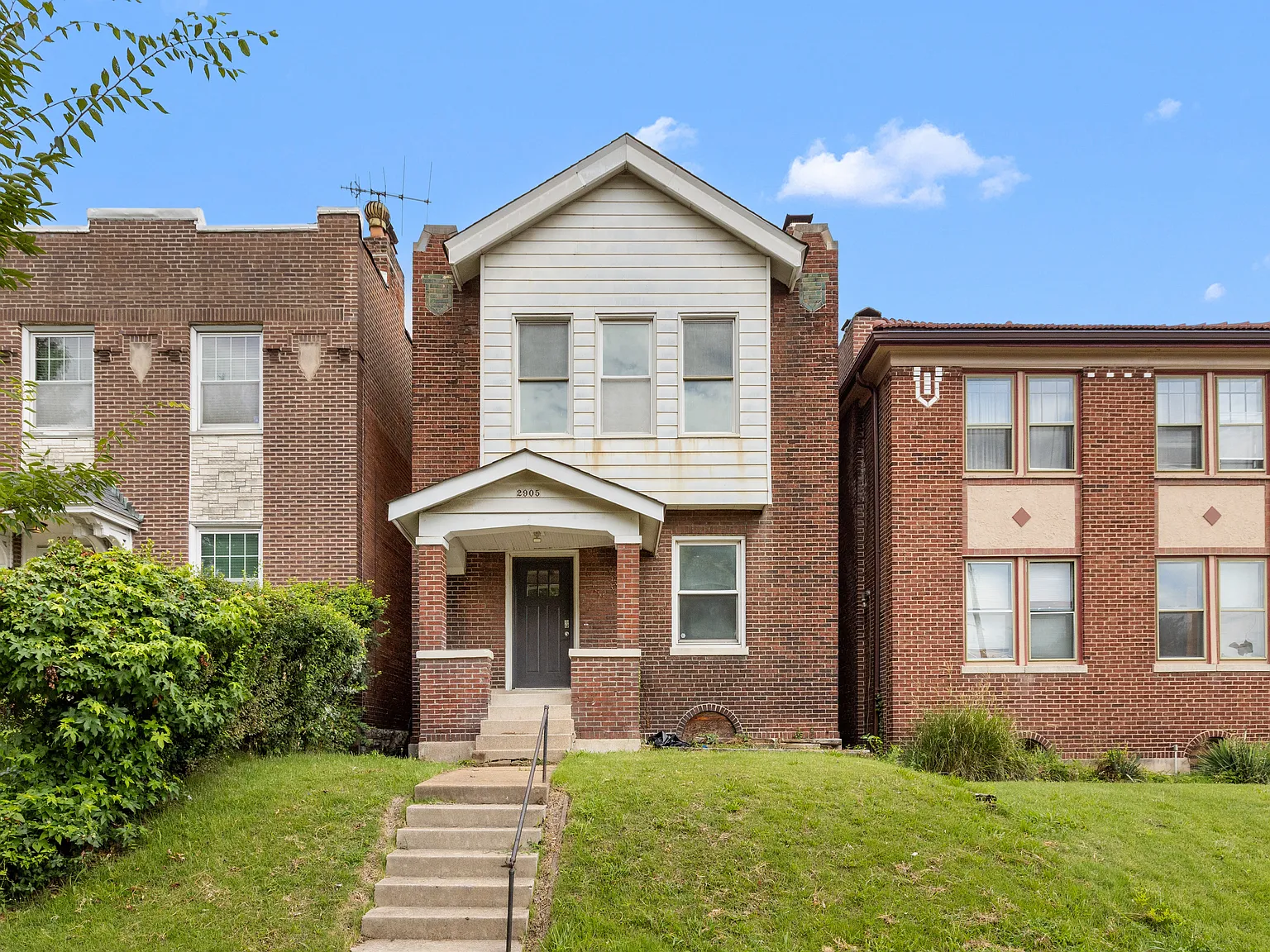 4 bed, 1452 sqft, $1,595 — Photo 3