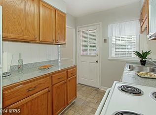 3085 S Woodrow St, Arlington, VA 22206