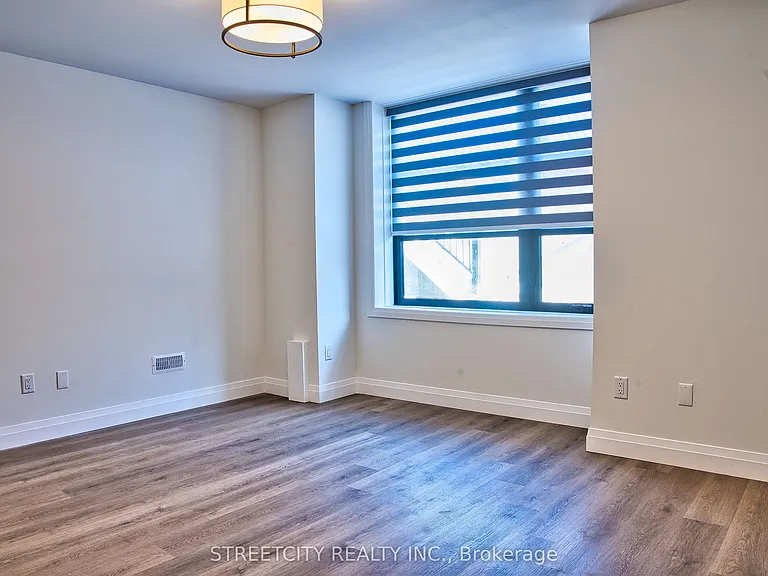 2900 Savoy St #105 — Photo 17