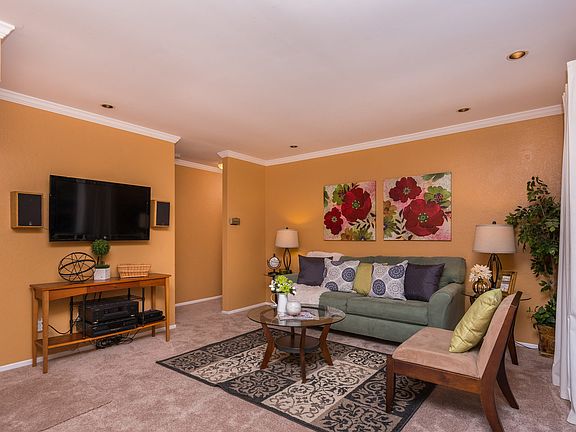 4th image of 13211 Wimberly Sq Unit 292