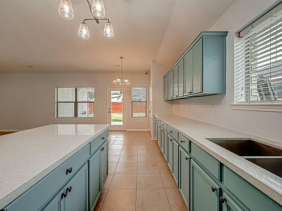 4th image of 1922 S Bevington Oaks Cir