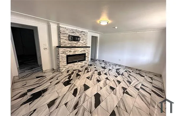 Building Photo - 209 Brown Ave