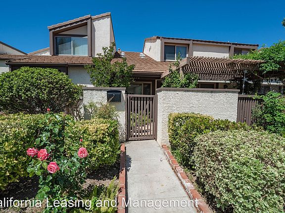 2nd image of 24676 Golfview Dr