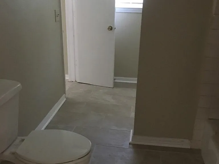 1604 Gary Ave — Photo 18