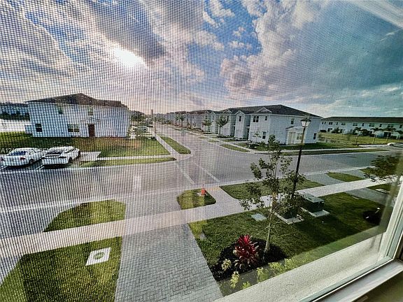 3rd image of 357 SE Crossoak Ln #357