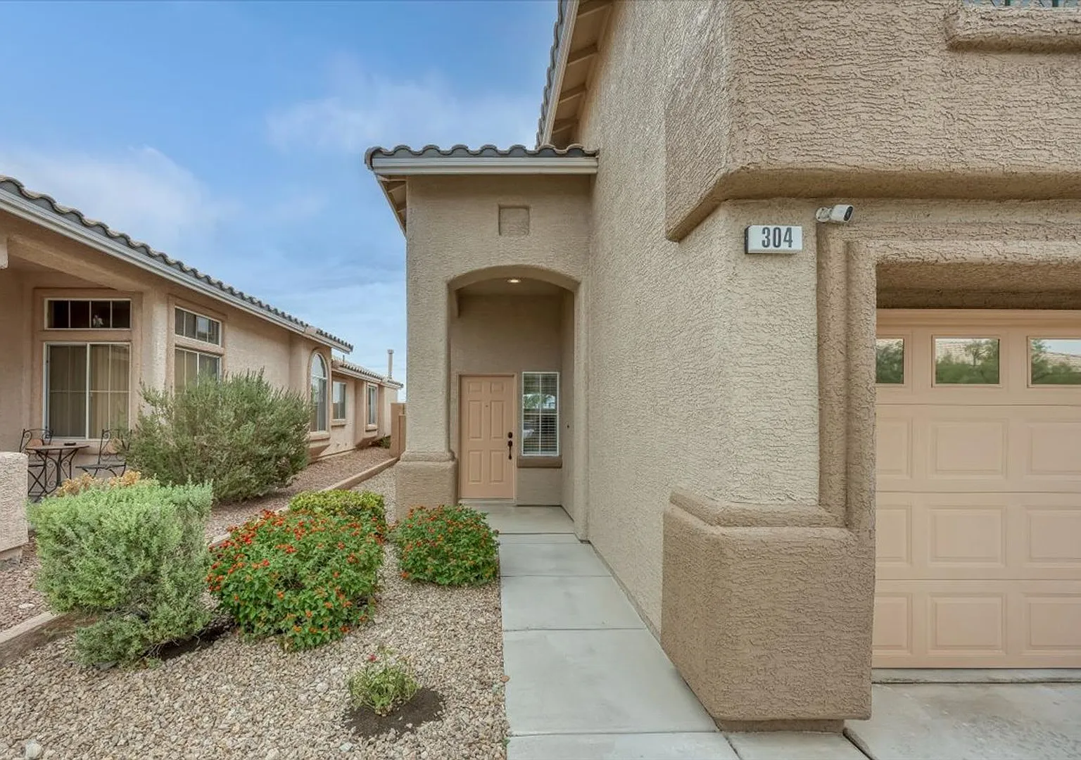 Welcome To Summerlin Living With Breathtaking Las Vegas Strip Views — Photo 4