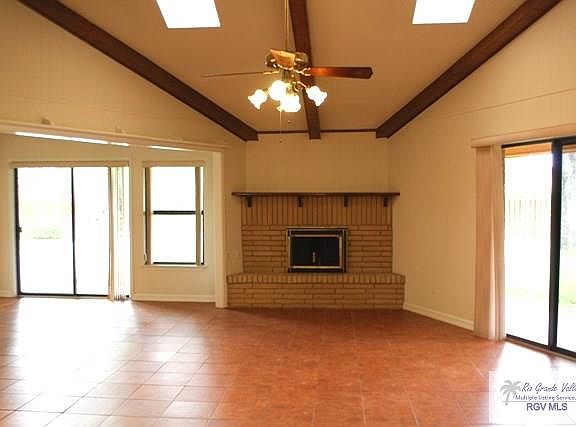 3rd image of 116 Palm Valley Dr E