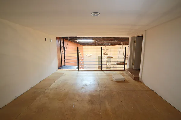 Rented by Prime Square Realty | media 23