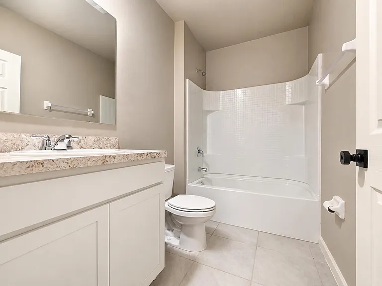 927 Remington Green Dr SE — Photo 37