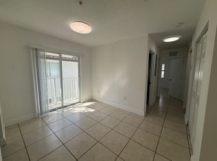 2413 W 78th St #201, Hialeah, FL 33016