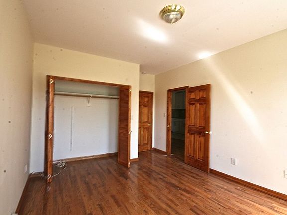 3rd image of 234 8th St APT 3F