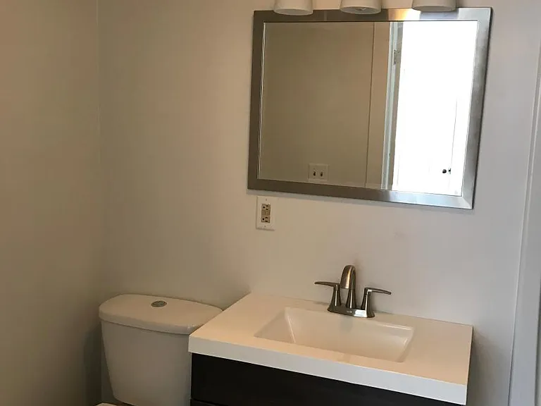 46 Upper Welden St #C — Photo 5