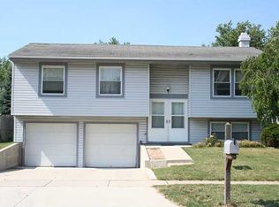 154 Farnstead Dr, Northwood, OH 43619