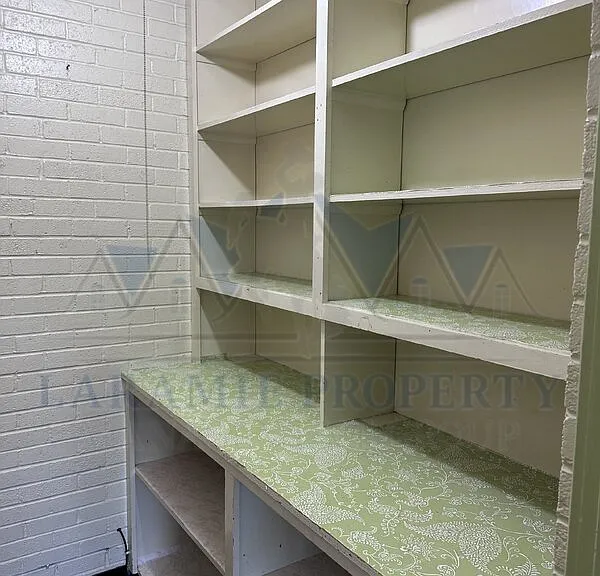 309 S 10th St #29 — Photo 4