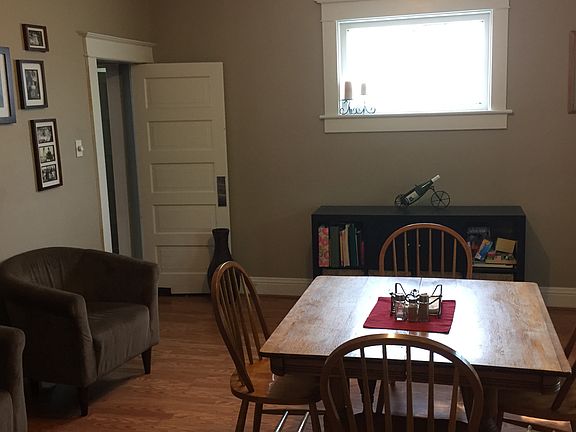 5th image of 1015 E Jackson Blvd