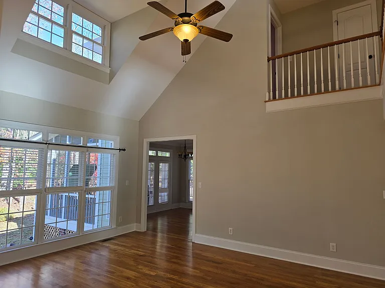 3653 Pleasants Ridge Dr — Photo 5