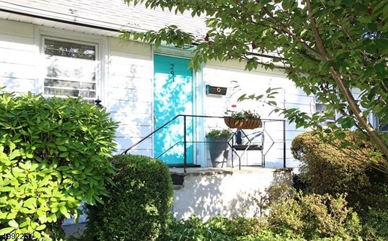 1st image of 280 Vreeland Ave