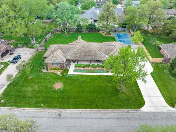 8519 E Shannon Way, Wichita, KS 67206