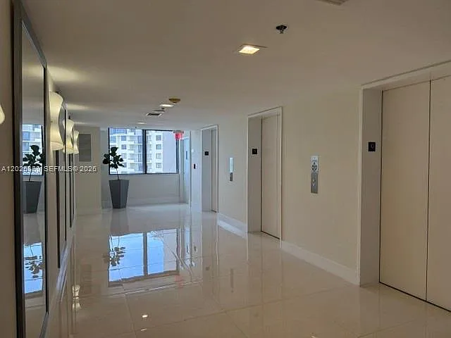540 Brickell Key Dr #1024 — Photo 13