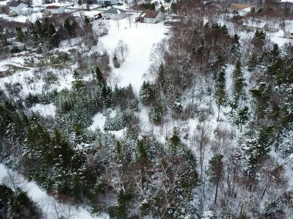 16 Calvin Manor Road, Conception Bay South, NL A1X6M6