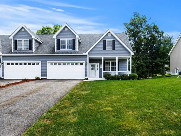 63 Hummingbird Ln #A, Groton, MA 01450