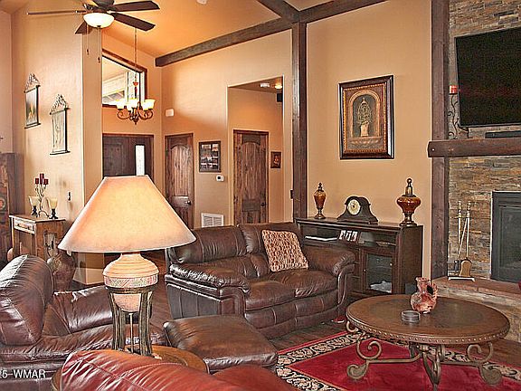 5th image of 2061 High Sierra Ct