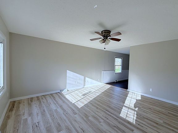 4th image of 3416 9th St