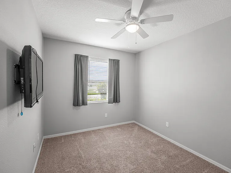 2813 Shelburne Way — Photo 18