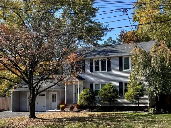 5159 Kasson Rd, Syracuse, NY 13215