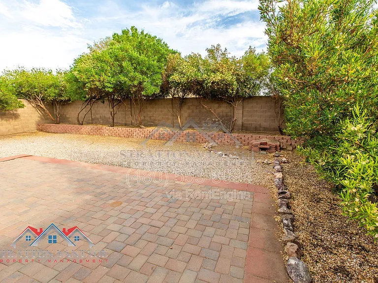 2105 W Allens Peak Dr — Photo 42