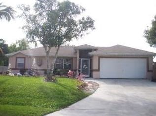 302 SE 17th St, Cape Coral, FL 33990