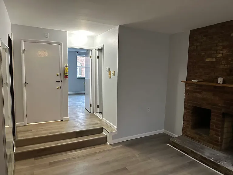616 S Hancock St #1 — Photo 4