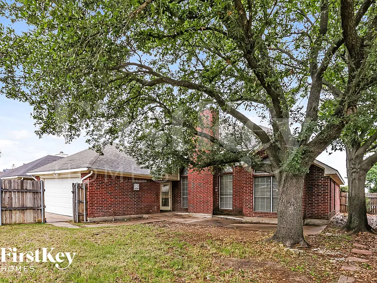 2329 Bent Brook Dr — Photo 18