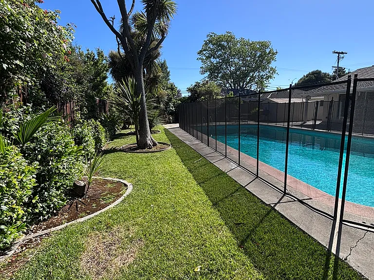 4992 Mattos Dr — Photo 32
