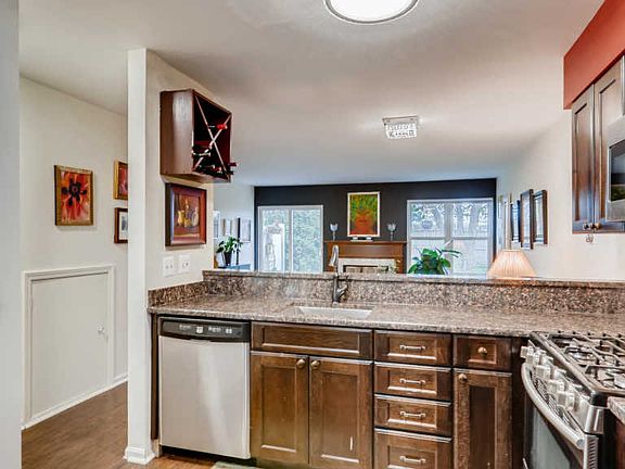 5th image of 355 W Hamilton Ln #185