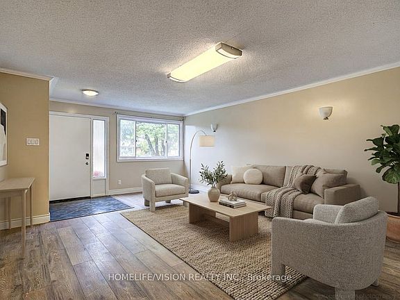 2nd image of 25 Radcliffe Dr