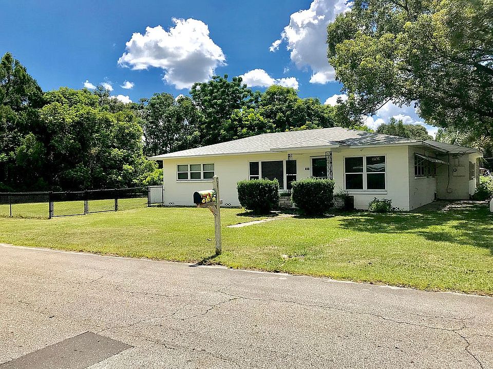 1st image of 400 Pinewood Ct