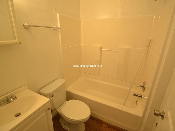 5th image of 2810 Maryland Ave