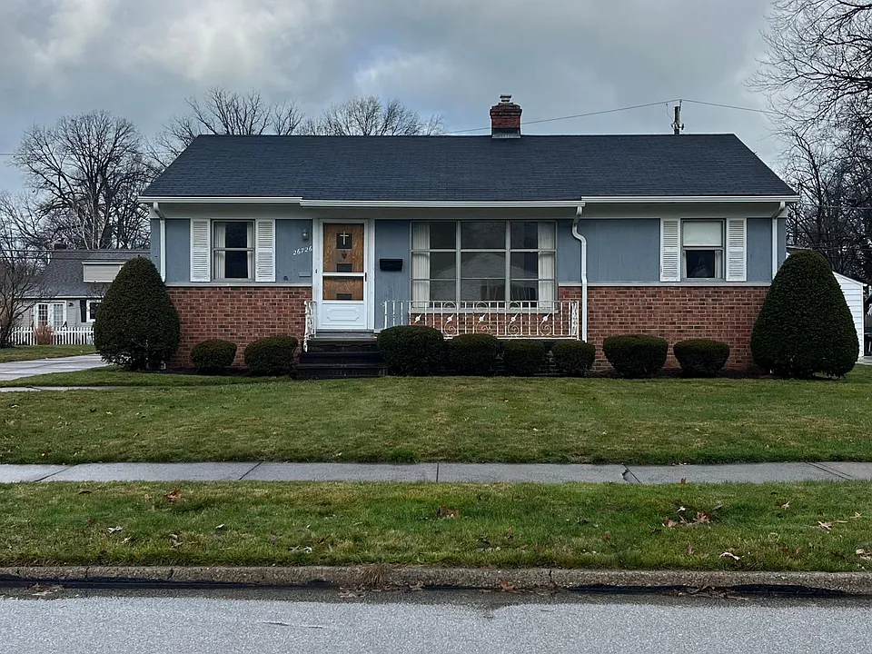 26726 Henry Rd